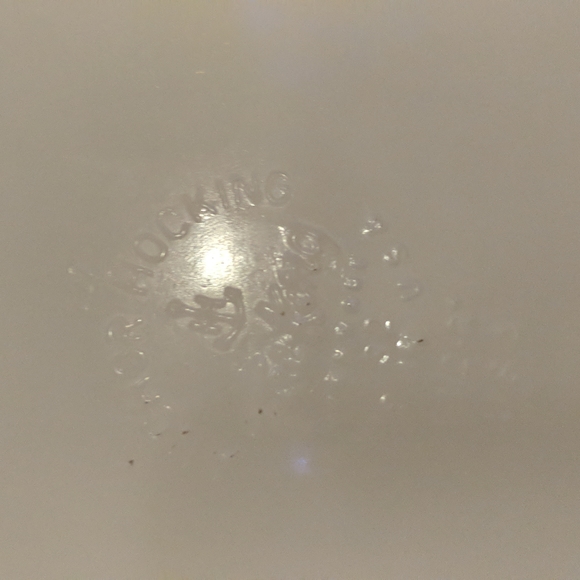 Vintage Anchor Hocking, Fire King Milk Glass Casserole Dish, Scalloped Handles - Picture 5 of 6